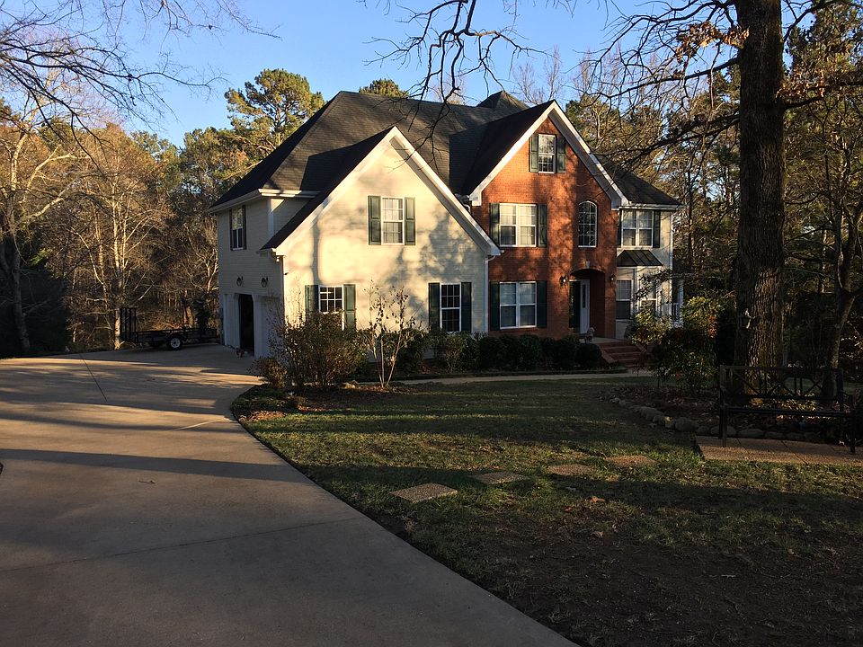 1st image of 152 Donna Ln