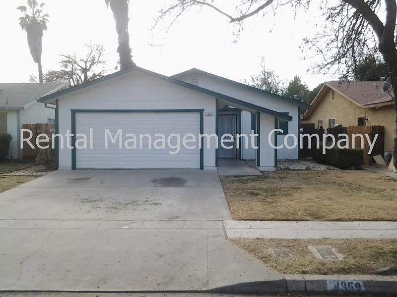 3 bed, 2.0 bath, 1200 sqft, $1,995 — Photo 1