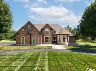 2737 Kokopelli Dr, Marion, IL 62959