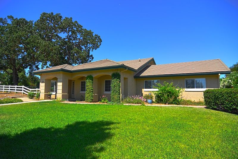 2nd image of 520 Burlwood Ln