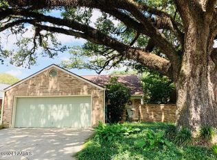 44 Audubon Oaks Blvd, Lafayette, LA 70506