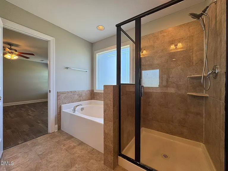 528 Walker Ranch Dr — Photo 25