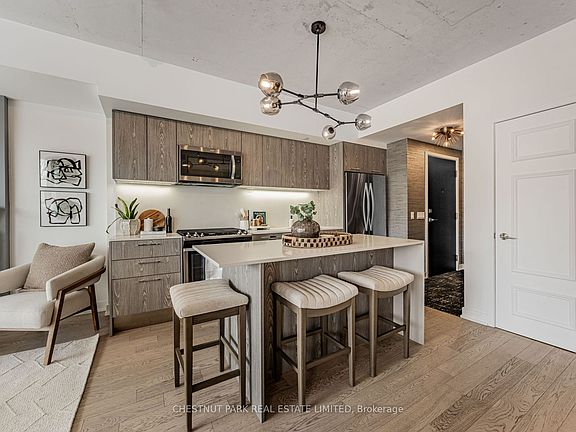 4th image of 630 Kingston Rd #201