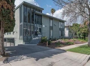 6823 Variel Ave APT 1, Canoga Park, CA 91303
