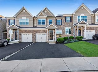310 Redclover Ln, Allentown, PA 18104