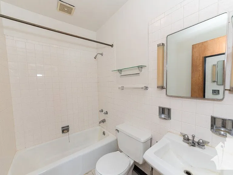 915 W Waveland Ave #923-2D — Photo 9