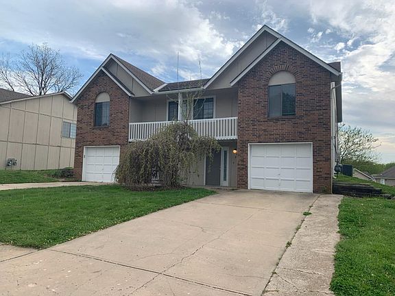 110 NW Main St Unit B!