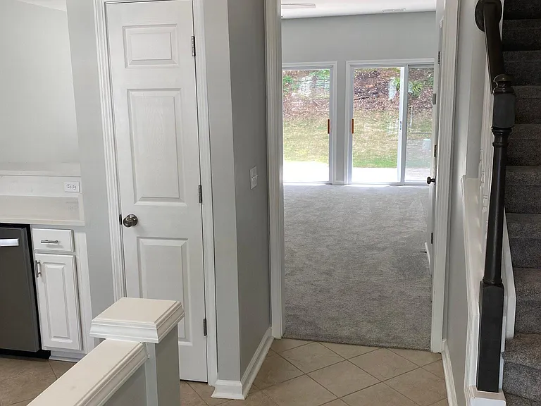 4236 Vienna Crest Dr — Photo 7