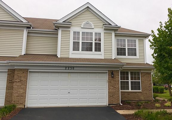 1st image of 2250 Foxmoor Ln #2250