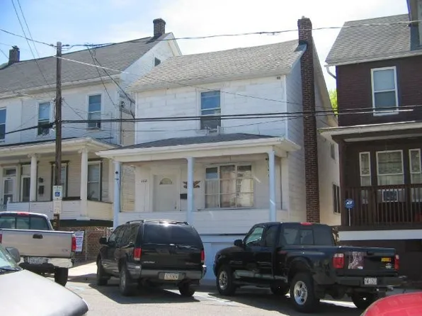 208 W Bertsch St, Lansford, PA 18232