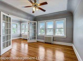 5230 W Wisconsin Ave APT 5, Milwaukee, WI