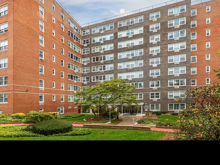 16420 Highland Ave #9M — Photo 10