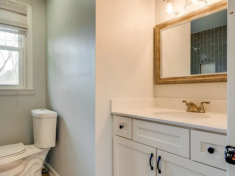 539 Northcrest Dr — Photo 23