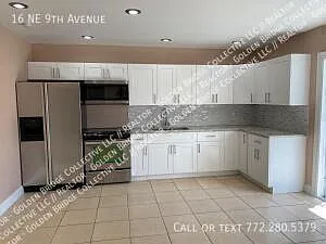 16 NE 9th Ave — Photo 1