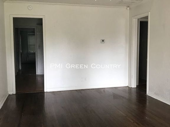 2nd image of 509 E Zion St