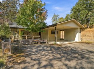 120 Fox Ln, Roseburg, OR 97471