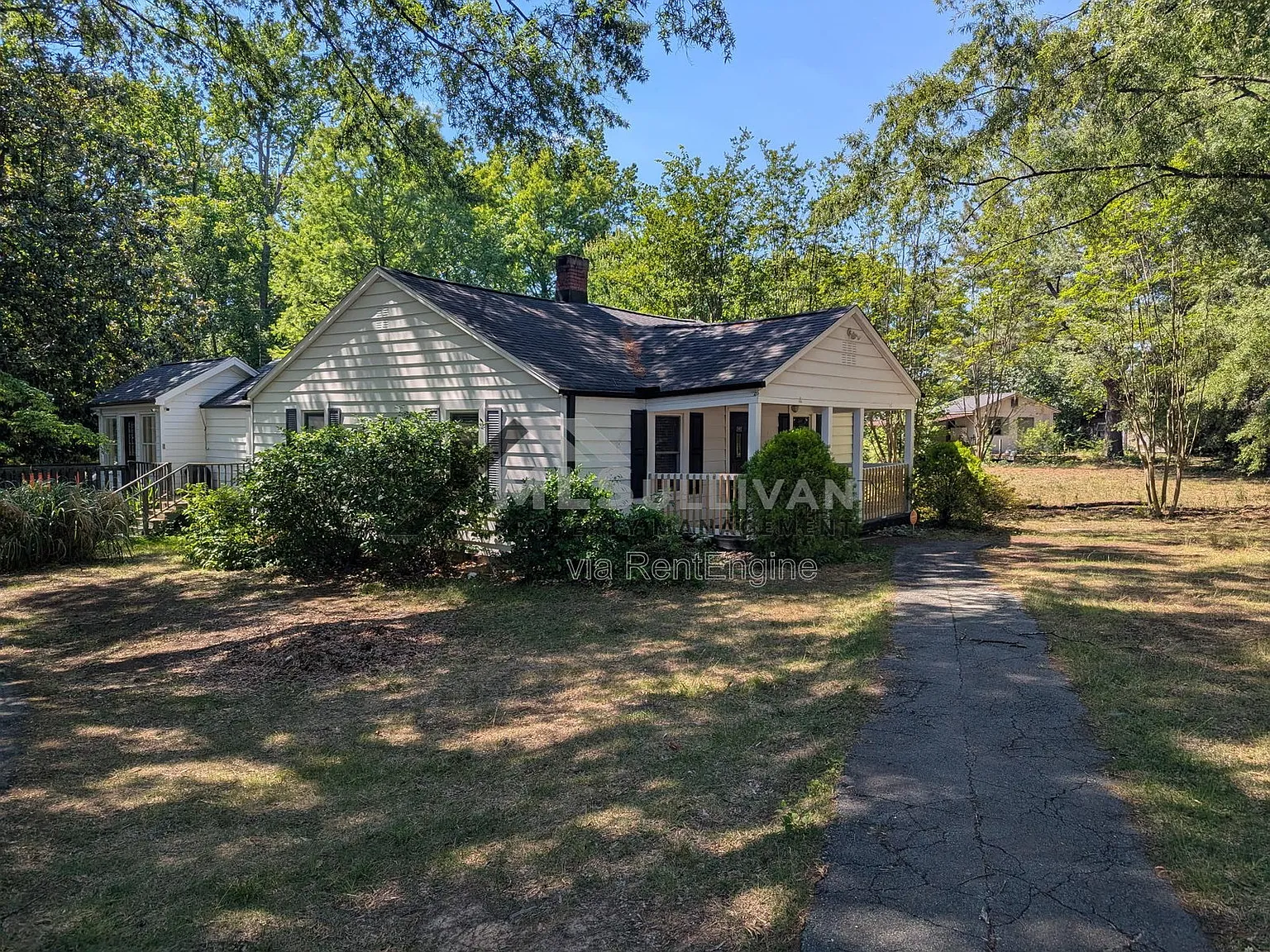 2 bed, 2.0 bath, 1377 sqft, $1,775 — Photo 4