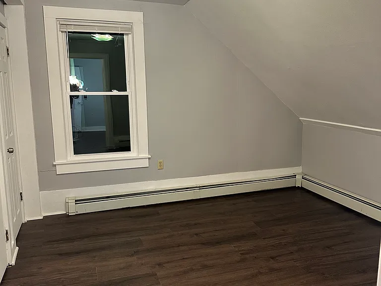 356 Chapel St #C — Photo 5