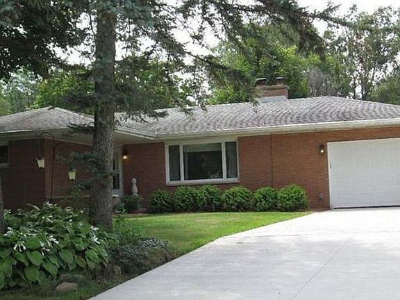 2nd image of 278 Pennbrook Trl
