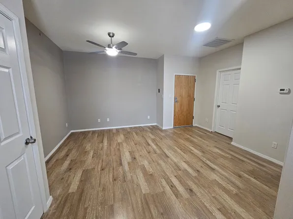 Faraday Apartments, 4322 4th St NW APT 37, Albuquerque, NM 87107