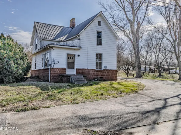 1006 Sweetwater Vonore Rd, Sweetwater, TN 37874