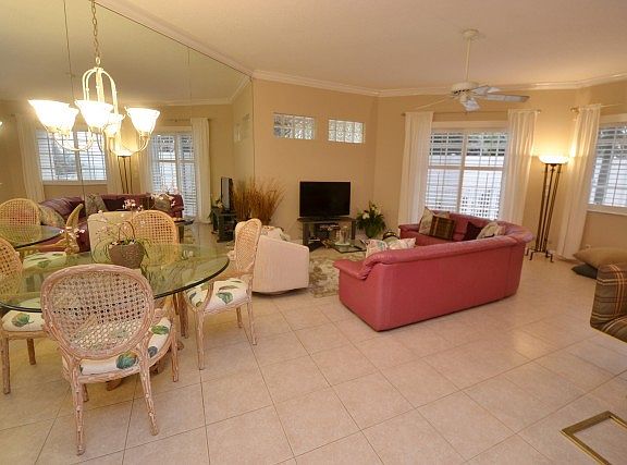 4th image of 1835 S Ocean Blvd APT K