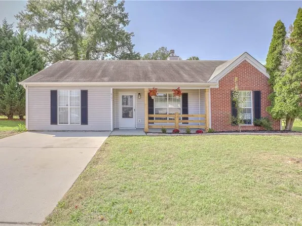 6191 Cinnamon Ct, Morrow, GA 30260