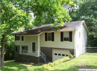 917 Country View Dr, Birmingham, AL 35215