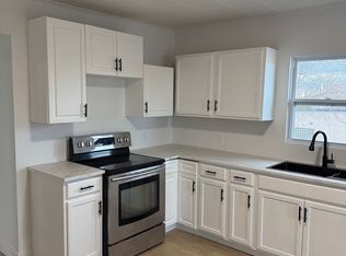 1119 S Main St #1121, Oshkosh, WI 54902