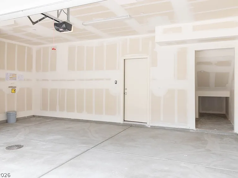 3208 Brynley Ave — Photo 23
