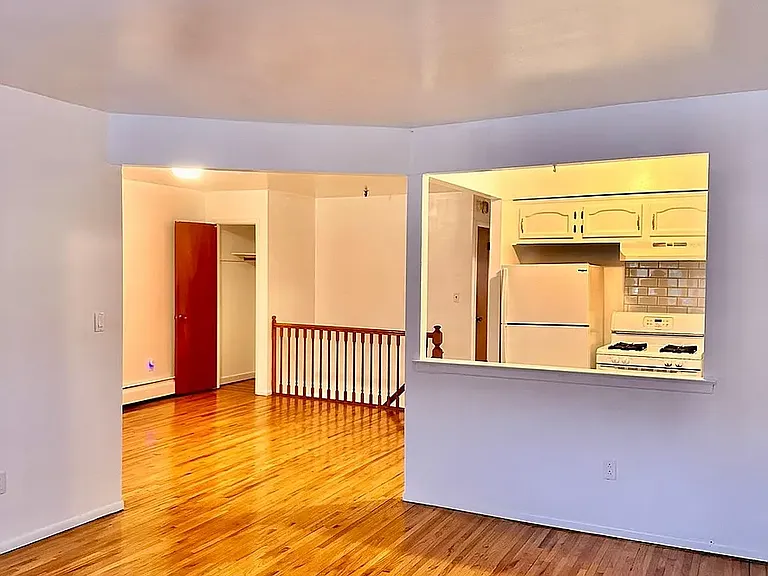 4029 Wilder Ave #2 — Photo 4