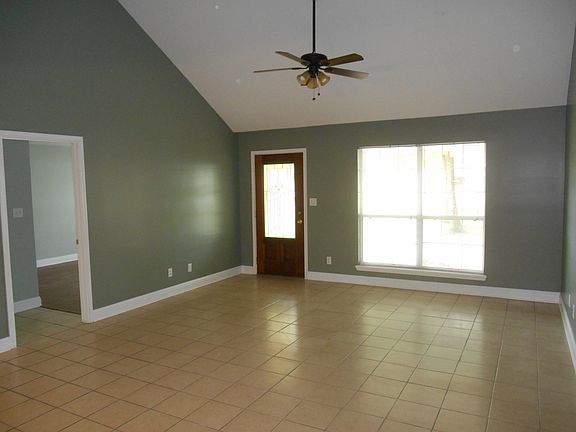 3rd image of 300 Kimball St