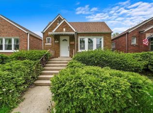 3813 Cleveland Ave, Brookfield, IL 60513