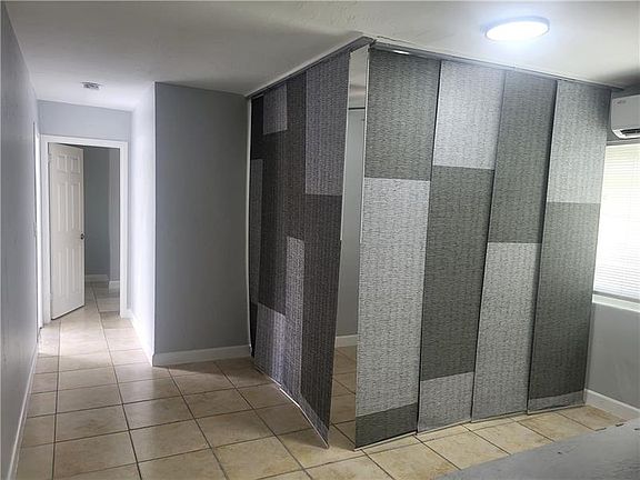 4th image of 6226 Miramar Pkwy #7
