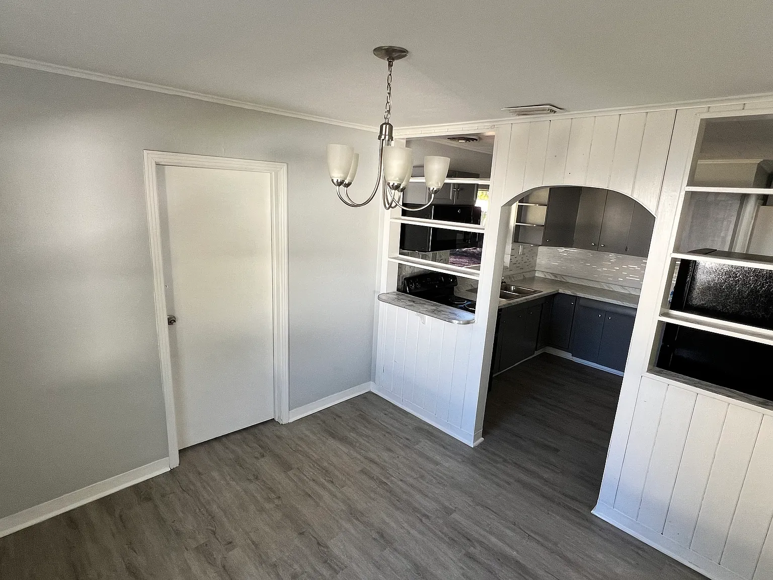 5136 Studio Dr — Photo 3