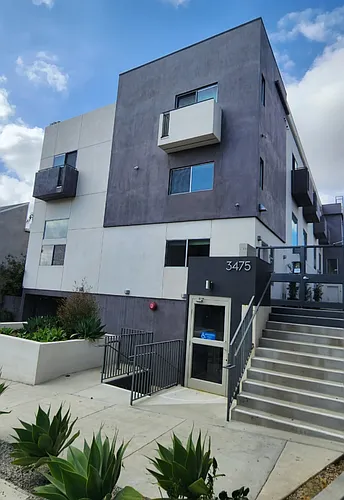3475 S Bentley Ave #5 Photo 1