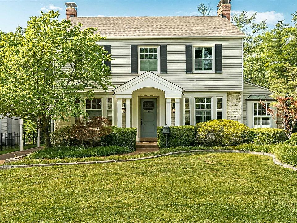 1st image of 360 E Bodley Ave