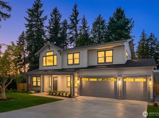 15118 SE 41st St, Bellevue, WA