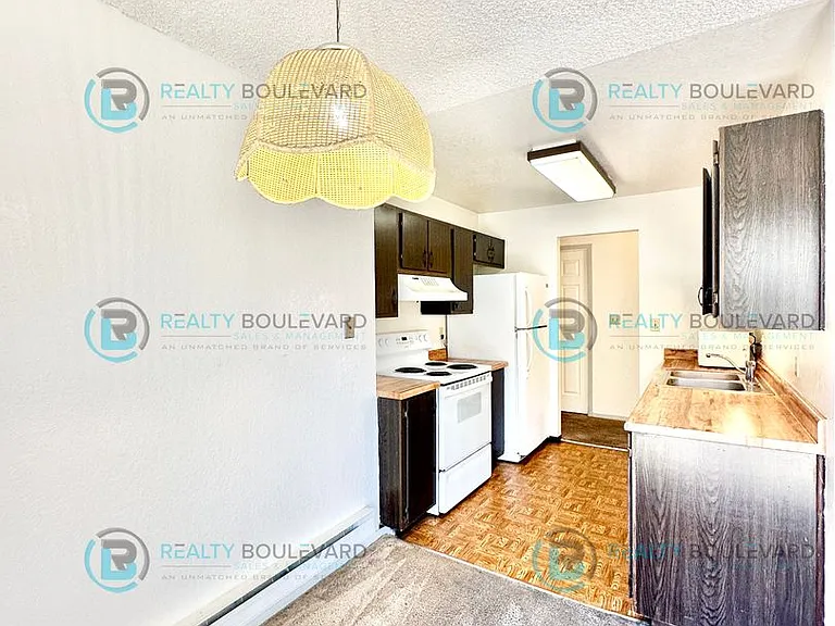 3929 Clear Acre Ln #200 — Photo 26