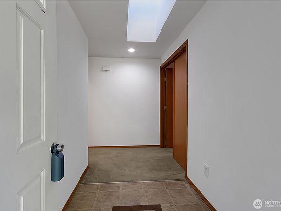 5th image of 35515 16th Avenue Ct S
