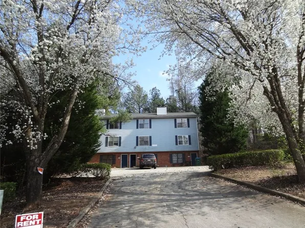 3032 Destin Cir, Snellville, GA 30078
