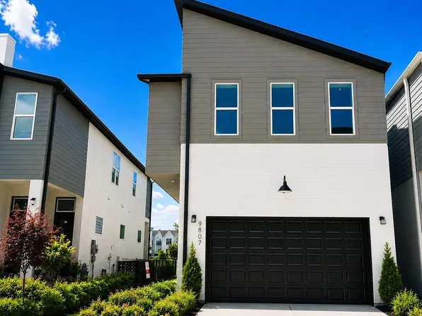 9807 Hope Harbor Ln, Houston, TX 77080