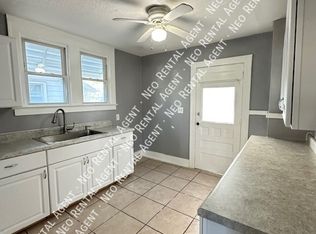 2630 Caroline Ave, Lorain, OH 44055