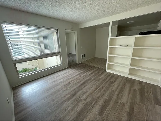 312 Ellwood Beach Dr #51 — Photo 8