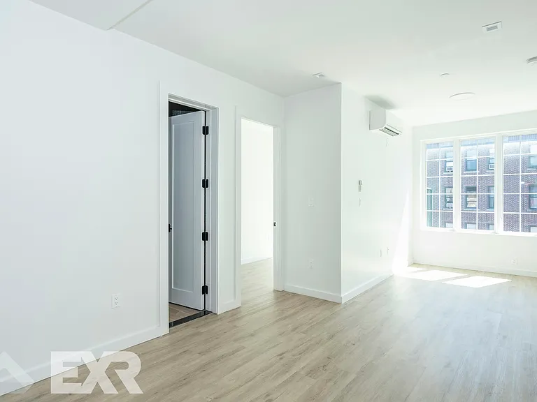 1691 Carroll St #4A — Photo 3