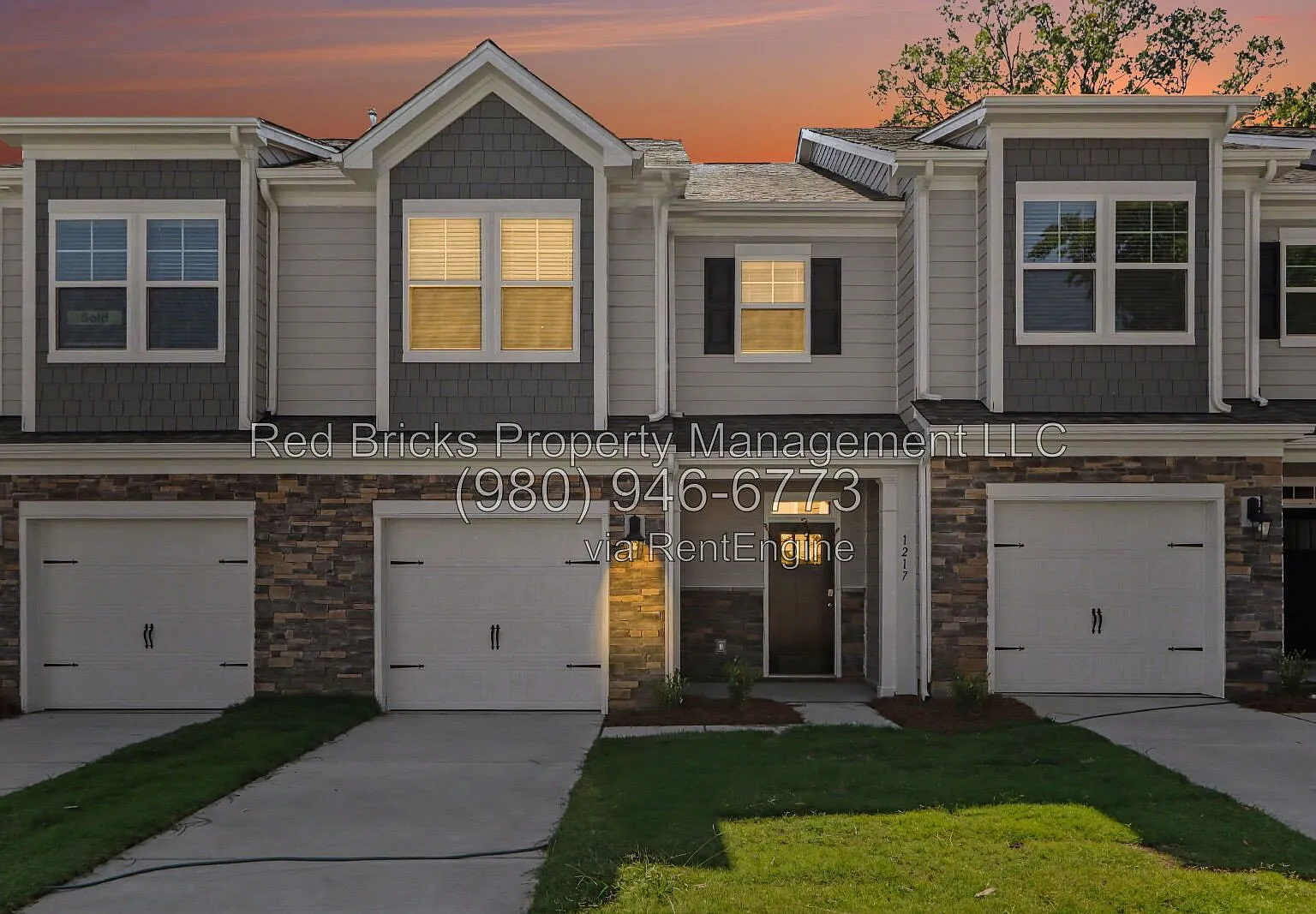 3 bed, 2.5 bath, 1699 sqft, $2,195 — Photo 2
