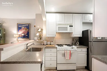 Rented by Sotheby's International Realty