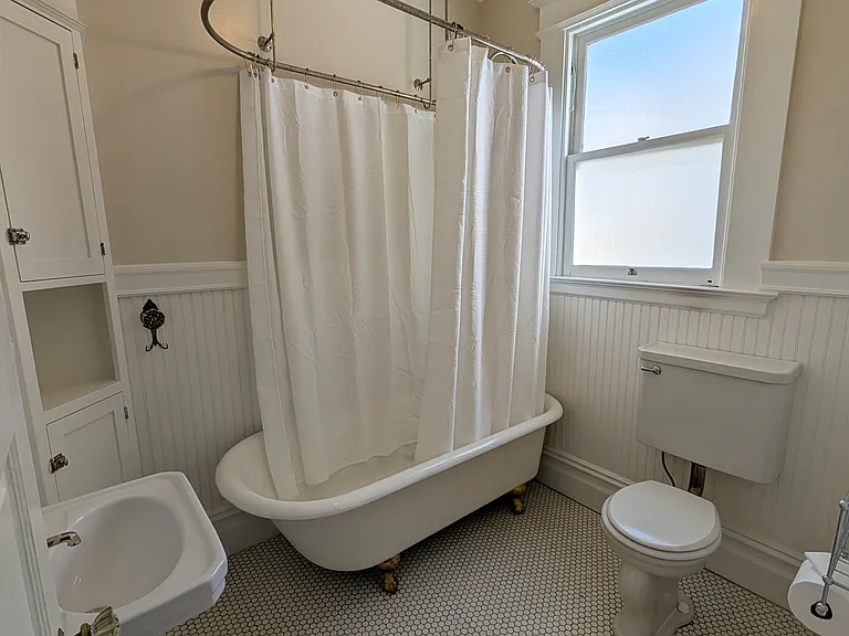 1224 Sanchez St — Photo 7