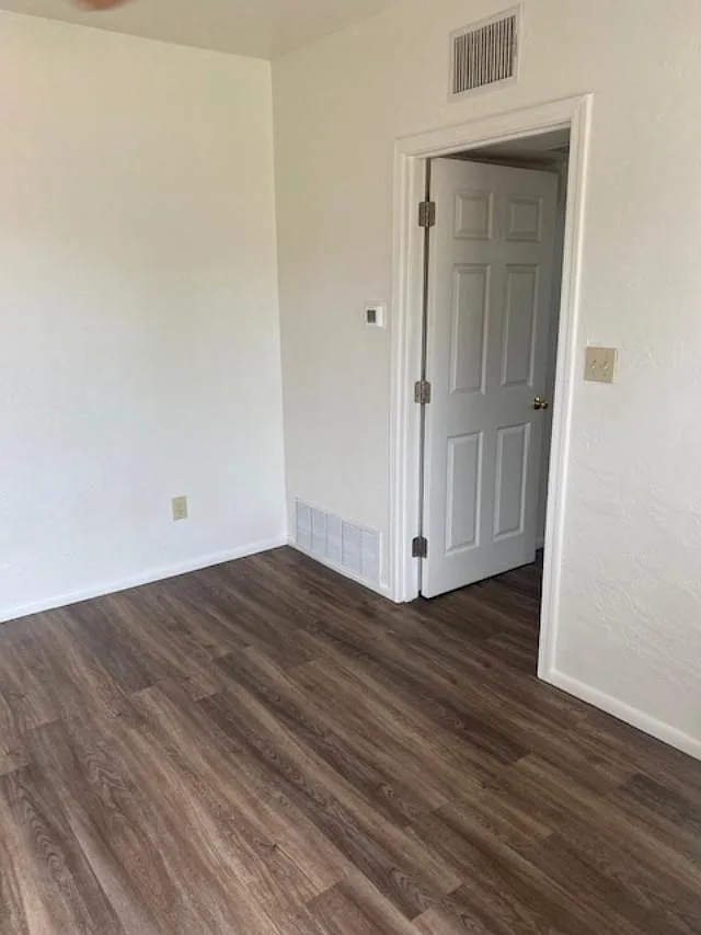 Building Photo - 308 E Alturas St #FRONT