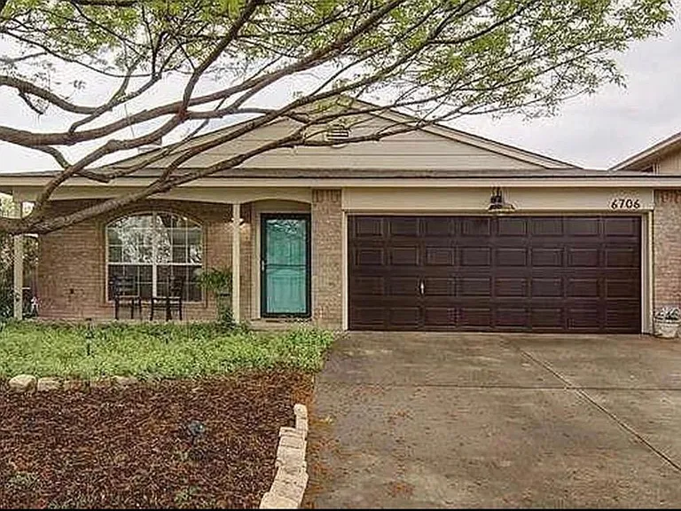 6706 Dusty Ridge Trl — Photo 1